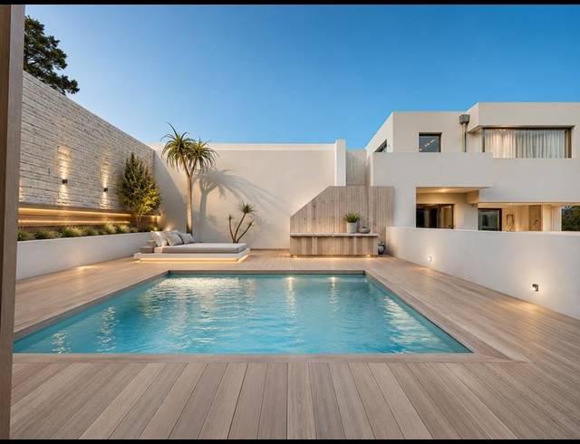 3 BEDROOM APARTMENT FOR SALE IN CAMPS BAY